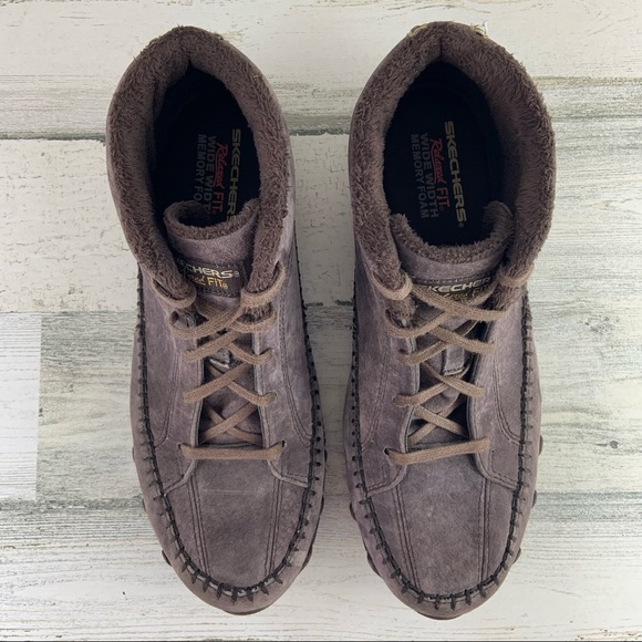 SKECHERS Brown Suede Chukka Boots Size 9.5 Wide - Picture 2 of 9